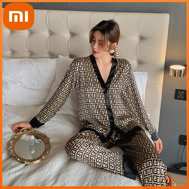 Роскошный домашний костюм Xiaomi для женщин, пижамный комплект, одежда для сна, атласная одежда для отдыха и комнаты, ночная рубашка, Весенняя Д...
Роскошный домашний костюм Xiaomi для женщин, пижамный комплект, одежда для сна, атласная одежда для отдыха и комнаты, ночная рубашка, Весенняя Д...