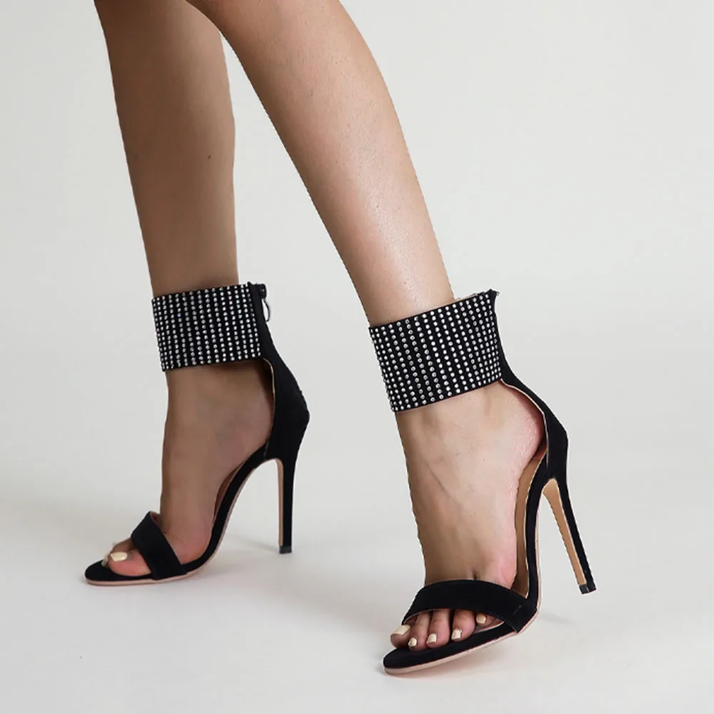 New 2022 Simple Rhinestone Strap Stiletto Pointed Toe Open Toe Super High Heel Sandals Retro Shoes Women Platform Heels
New 2022 Simple Rhinestone Strap Stiletto Pointed Toe Open Toe Super High Heel Sandals Retro Shoes Women Platform Heels