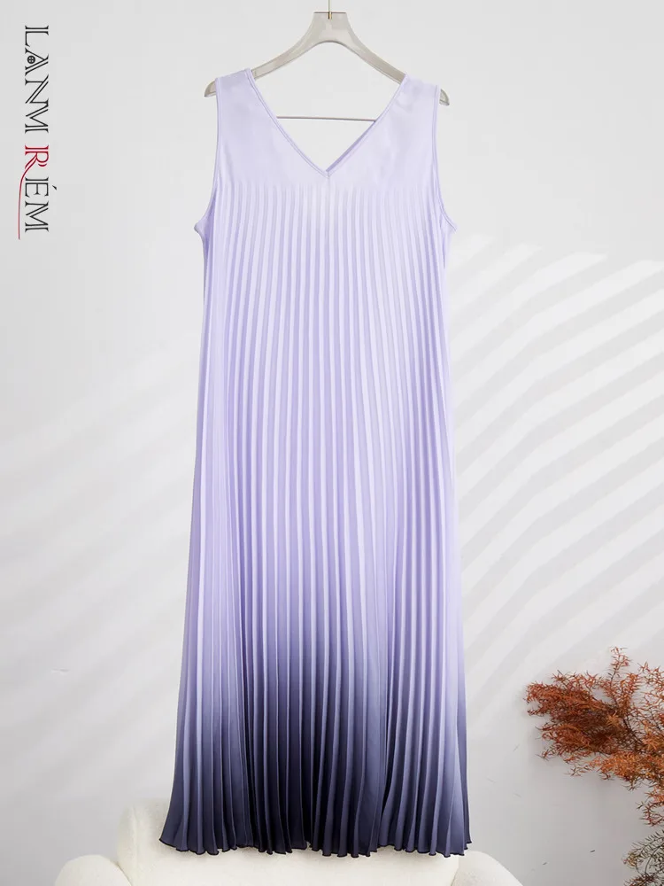 LANMREM Elegant Pleated Backless Dress For Women V-neck Sleeveless Gardient Fashion A-line Dresses 2023 New Clothing 32D487
LANMREM Elegant Pleated Backless Dress For Women V-neck Sleeveless Gardient Fashion A-line Dresses 2023 New Clothing 32D487