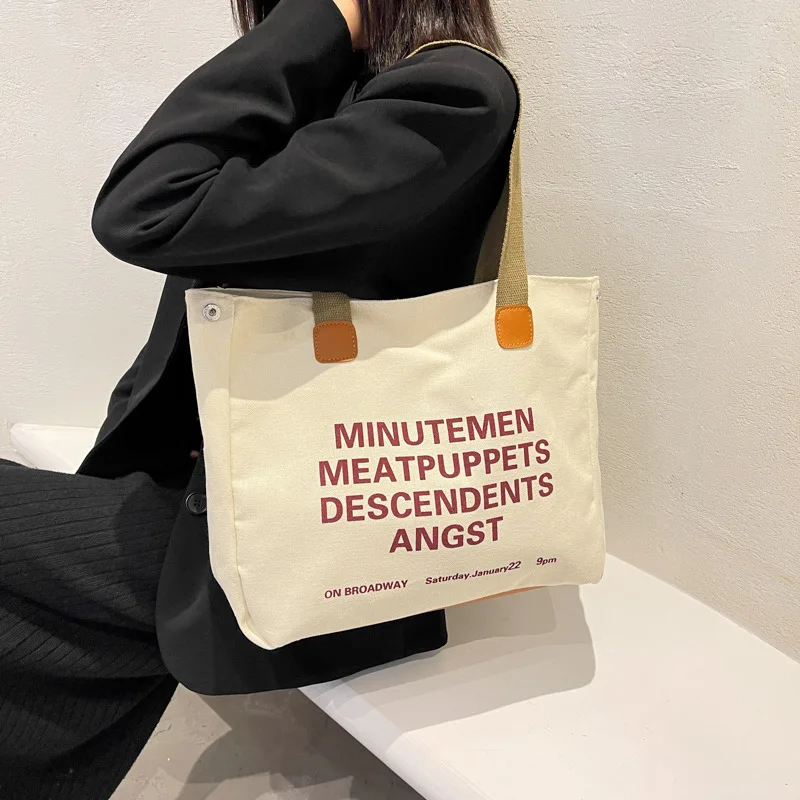 INS Niche Canvas Bag for Women 2022 New Letter Hit Color Shoulder Bag Female Large Capacity Shopping Bag Vintage Buckle Handbags
INS Niche Canvas Bag for Women 2022 New Letter Hit Color Shoulder Bag Female Large Capacity Shopping Bag Vintage Buckle Handbags