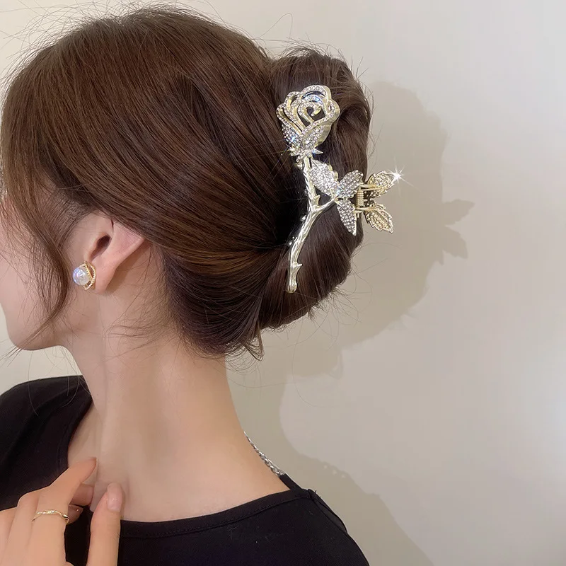 New Rose Flower Hair Claws Fashion Hair Clamp Grab Hair Styling Hair Clips for Women Girls Hairpin Hair Accessories Styling
New Rose Flower Hair Claws Fashion Hair Clamp Grab Hair Styling Hair Clips for Women Girls Hairpin Hair Accessories Styling