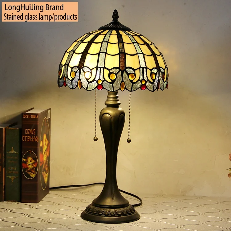 LongHuiJing Custom Made 12 Inch European Pastoral Retro Table Lamp With Tiffany Flower Flange Pattern Stained Glass Lampshade
LongHuiJing Custom Made 12 Inch European Pastoral Retro Table Lamp With Tiffany Flower Flange Pattern Stained Glass Lampshade