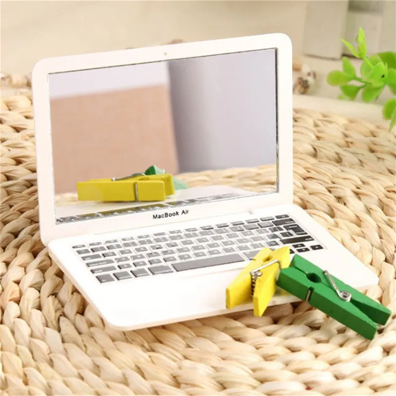 Girl mini pocket laptop shape makeup clear mirror baby mirrors toy 
Girl mini pocket laptop shape makeup clear mirror baby mirrors toy
