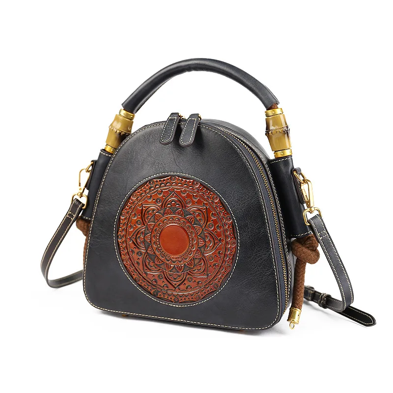 2022 genuine leather women's bag retro top leather women's handbag Chinese wind pressure flower single shoulder diagonal women's
2022 genuine leather women's bag retro top leather women's handbag Chinese wind pressure flower single shoulder diagonal women's