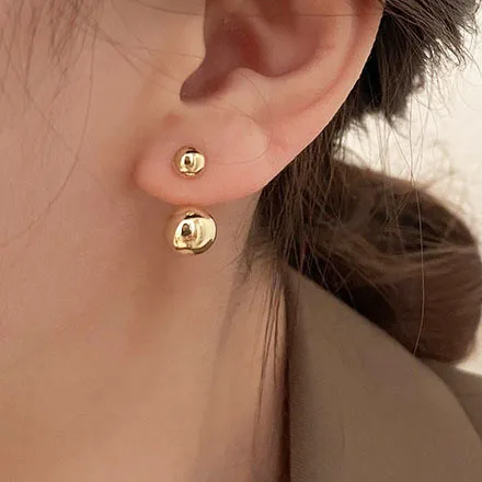 New Trend Simple Metal Gold Silver Color Ball Pendant Pierced Stud Earrings For Women Korean Style Charms Ear Fashion Jewelry
New Trend Simple Metal Gold Silver Color Ball Pendant Pierced Stud Earrings For Women Korean Style Charms Ear Fashion Jewelry