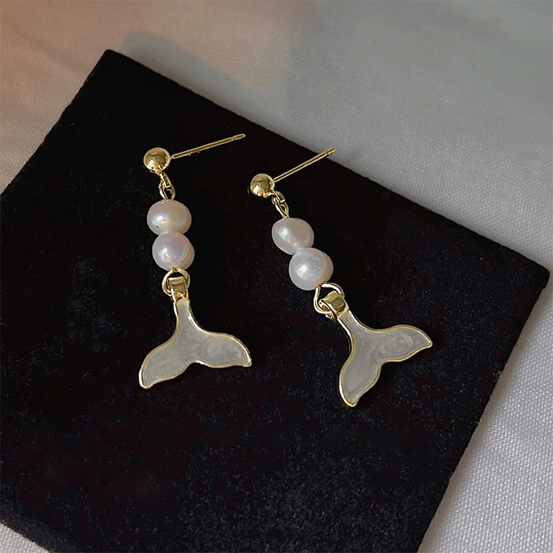 Korean Fishtail Natural Freshwater Pearl Pendant Earrings for Women 925 Silver Needle Eardrop Sweet Romantic Mermaid Earrings
Korean Fishtail Natural Freshwater Pearl Pendant Earrings for Women 925 Silver Needle Eardrop Sweet Romantic Mermaid Earrings
