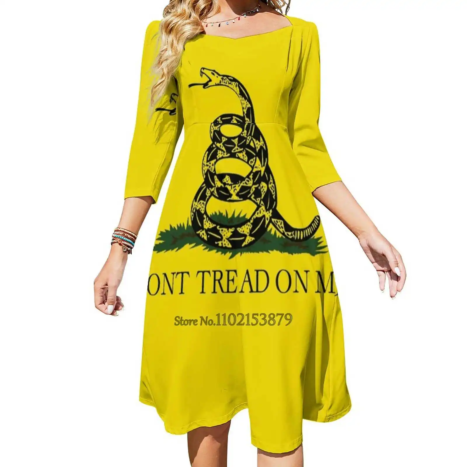 Платье с открытой спиной и квадратным вырезом, большого размера
Платье с открытой спиной и квадратным вырезом, большого размера