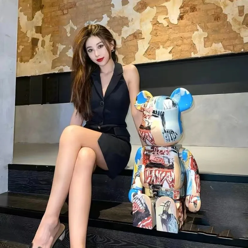 1000% BearBrick Basquett Figure Toy Model 70cm Violent Bear Anime Figure Character Statue Kawaii Girlfriend Gift Decoration
1000% BearBrick Basquett Figure Toy Model 70cm Violent Bear Anime Figure Character Statue Kawaii Girlfriend Gift Decoration
