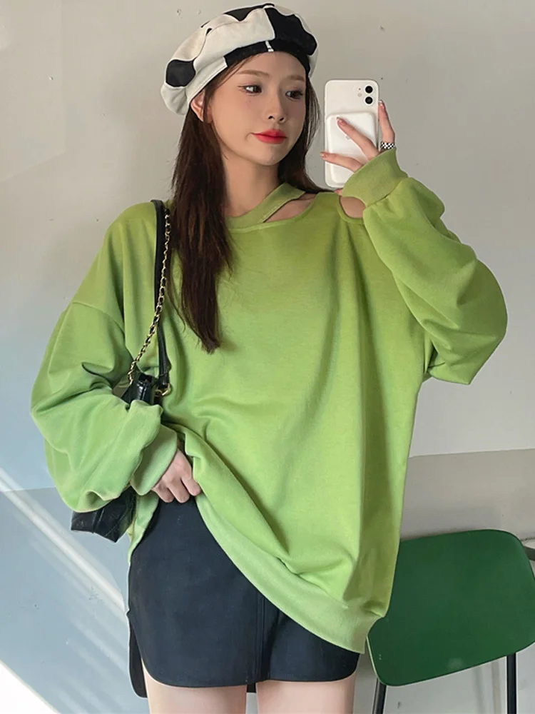 Harajuku Oversized Sweatshirt autumn sexy hole design solid Women Sweatshirts Crewneck Pullover Drop Shoulder hoodies Streetwear
Harajuku Oversized Sweatshirt autumn sexy hole design solid Women Sweatshirts Crewneck Pullover Drop Shoulder hoodies Streetwear