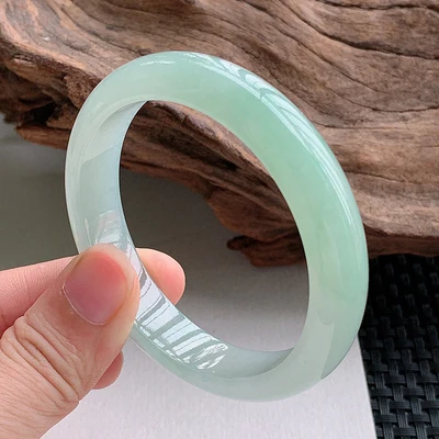 zheru jewelry natural Burmese jadeite 54mm-64mm light color bracelet elegant princess jewelry best gift 
zheru jewelry natural Burmese jadeite 54mm-64mm light color bracelet elegant princess jewelry best gift
