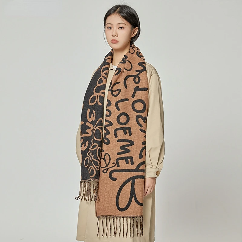 Letter Cashmere Shawls Women Winter Korean Double-sided Outdoor Windproof Neck Protection Cold Proof Female Large Shawl
Letter Cashmere Shawls Women Winter Korean Double-sided Outdoor Windproof Neck Protection Cold Proof Female Large Shawl