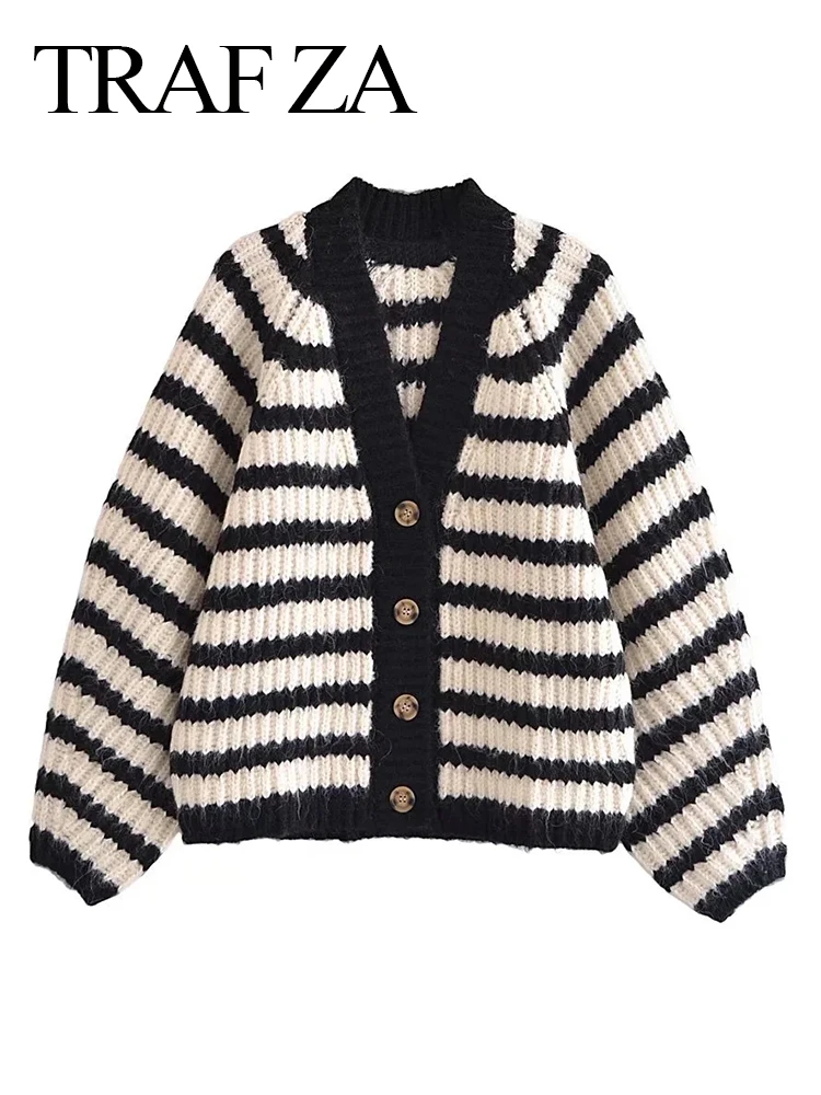 TRAF ZA 2022 Fashion Black And White Striped Sweater Cardigan Raglan Long Sleeve Single Breasted V-Neck Loose Trend Jacket
TRAF ZA 2022 Fashion Black And White Striped Sweater Cardigan Raglan Long Sleeve Single Breasted V-Neck Loose Trend Jacket