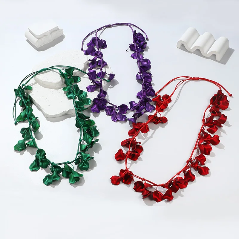 Trendy Petal Chain Necklaces for Women Resin Rope Chain Necklace Girls Flower Elegant Wedding Jewelry Summer Travel Gifts
Trendy Petal Chain Necklaces for Women Resin Rope Chain Necklace Girls Flower Elegant Wedding Jewelry Summer Travel Gifts