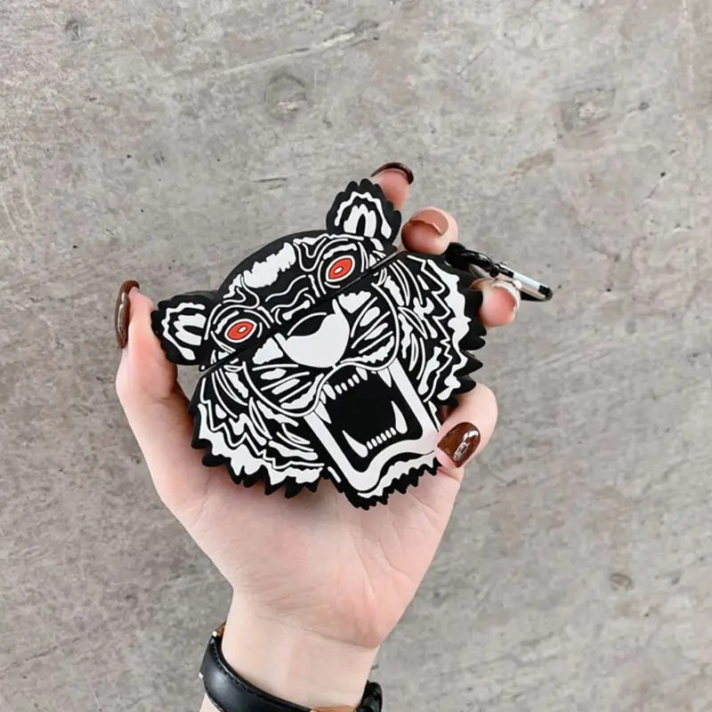 R9CB Unique Tiger Pattern Soft Silicone Protective Case Shockproof Cover Skin Protector with Carabiner for Airpods 1/2 Charging
R9CB Unique Tiger Pattern Soft Silicone Protective Case Shockproof Cover Skin Protector with Carabiner for Airpods 1/2 Charging