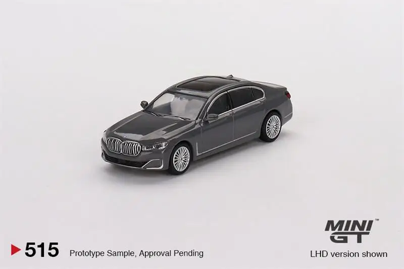MINI GT 1:64 750Li xDrive Bernina Grey Amber Effect LHD Model Car 
MINI GT 1:64 750Li xDrive Bernina Grey Amber Effect LHD Model Car