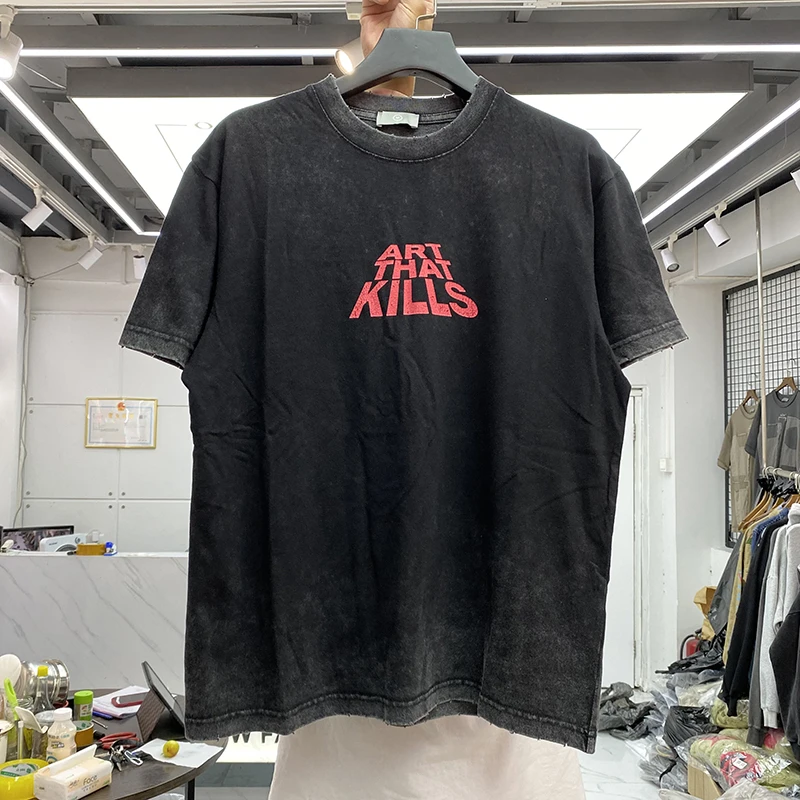 TOP 22SS Slogan Letter Print Crew Neck Destroy Short Sleeves T Shirt Men Women High Quality T-shirts Tops Tee
TOP 22SS Slogan Letter Print Crew Neck Destroy Short Sleeves T Shirt Men Women High Quality T-shirts Tops Tee