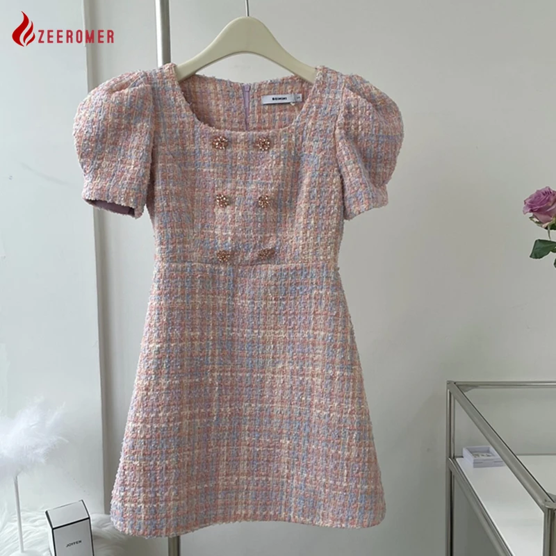 2022 Summer High Quality Sweet Pink Plaid Tweed Dress Women Korean Luxury Vintage Puff Short Sleeve Square Collar Mini Dress
2022 Summer High Quality Sweet Pink Plaid Tweed Dress Women Korean Luxury Vintage Puff Short Sleeve Square Collar Mini Dress