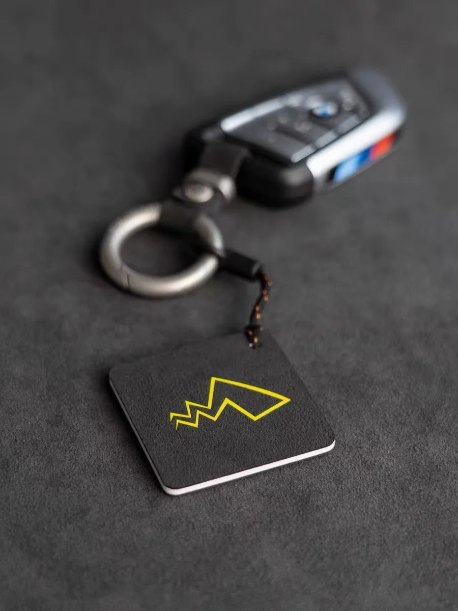 Lightning fur material car key chain pendant car interior pendant rearview mirror pendant men's fragrance
Lightning fur material car key chain pendant car interior pendant rearview mirror pendant men's fragrance