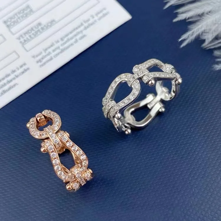 European Premium Jewelry 925 Sterling Silver Set Zircon Horseshoe Ring Women Personality Fashion Luxury Brand jewelry
European Premium Jewelry 925 Sterling Silver Set Zircon Horseshoe Ring Women Personality Fashion Luxury Brand jewelry
