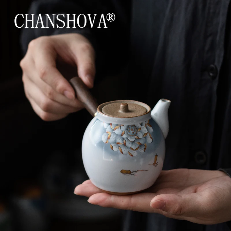 CHANSHOVA 140ml Traditional Chinese Retro Handmade Ceramic Teapot with side handle China pottery Tea pot Small Tea kettle C049
CHANSHOVA 140ml Traditional Chinese Retro Handmade Ceramic Teapot with side handle China pottery Tea pot Small Tea kettle C049