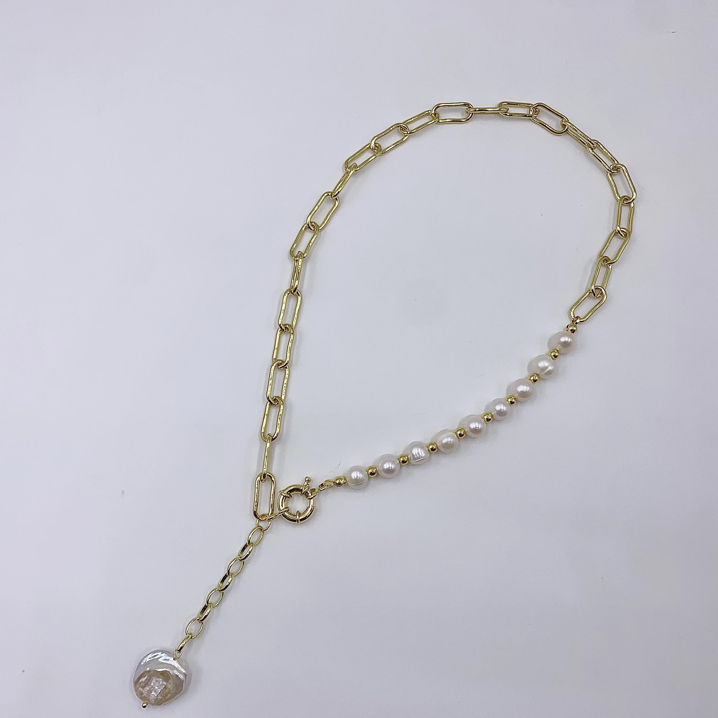 Gm2 Copper Metal Chain Splicing Natural Pearl Necklace 2022 Women's Baroque Pearl Necklace Fashion Jewelry
Gm2 Copper Metal Chain Splicing Natural Pearl Necklace 2022 Women's Baroque Pearl Necklace Fashion Jewelry