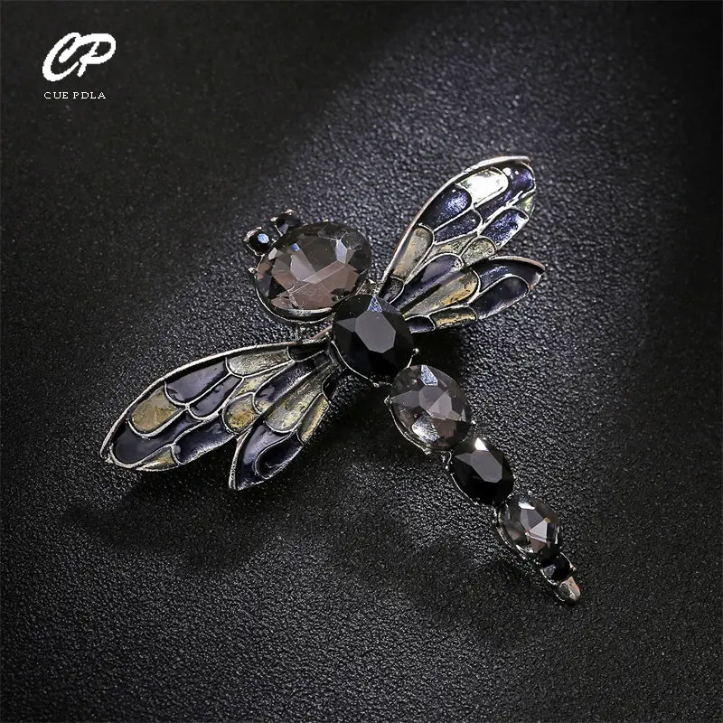 Crystal Rhinestone Glass Brooch Fashion Personality Dragonfly Insect Brooch Clothing Accessories
Crystal Rhinestone Glass Brooch Fashion Personality Dragonfly Insect Brooch Clothing Accessories