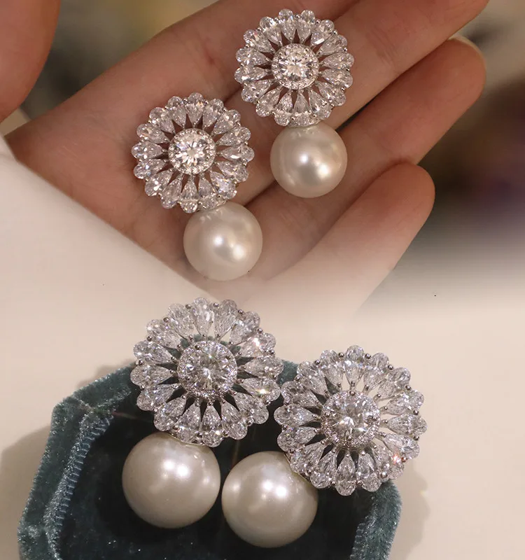 Romantic wedding women Earrings flowers Cubic Zircon imitation pearl earring for Party Gift Top Quality Jewelry Dropshipping
Romantic wedding women Earrings flowers Cubic Zircon imitation pearl earring for Party Gift Top Quality Jewelry Dropshipping