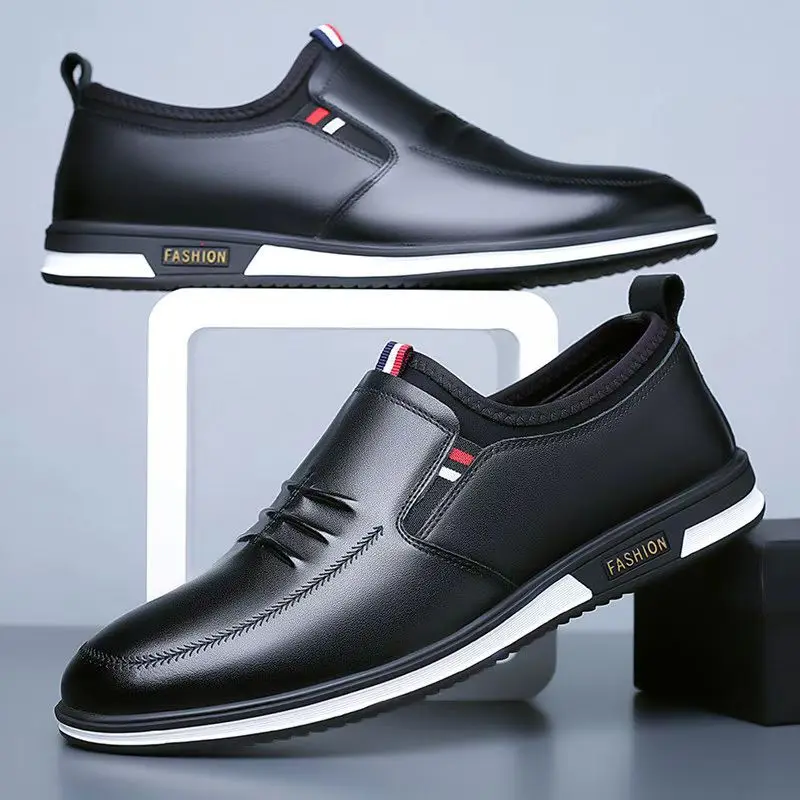 Genuine Leather Men Casual Shoes Luxury Mens Loafers Breathable Slip on Black Driving Shoe Man Low Top Business Cowhide Shoes
Genuine Leather Men Casual Shoes Luxury Mens Loafers Breathable Slip on Black Driving Shoe Man Low Top Business Cowhide Shoes