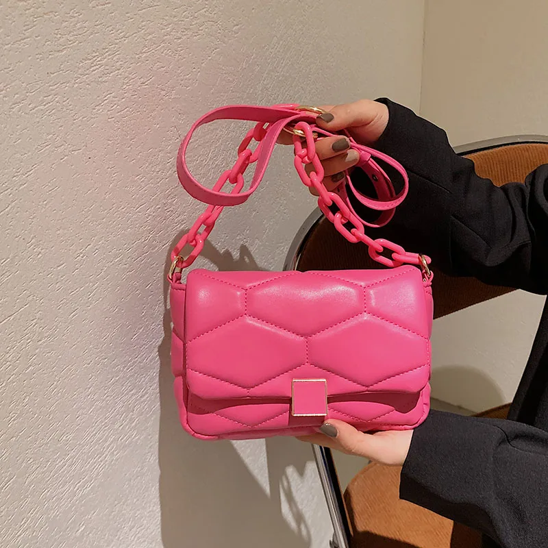 Fashion Women PU Leather Crossbody Bag Acrylic Chain Design Women Messenger Bag Pink Color Stitch Geometric Pattern Square Bag
Fashion Women PU Leather Crossbody Bag Acrylic Chain Design Women Messenger Bag Pink Color Stitch Geometric Pattern Square Bag