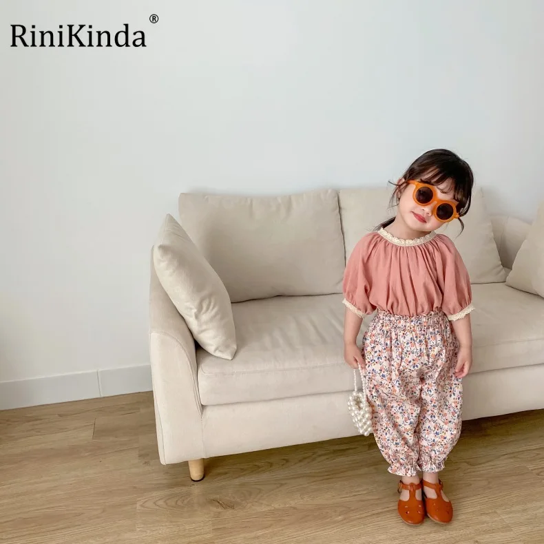 RiniKinda 2022 Summer New Baby Thin Cotton Casual Pants Kids Ankle-length Pants Print Pants For Girls Floral Loose Pants
RiniKinda 2022 Summer New Baby Thin Cotton Casual Pants Kids Ankle-length Pants Print Pants For Girls Floral Loose Pants