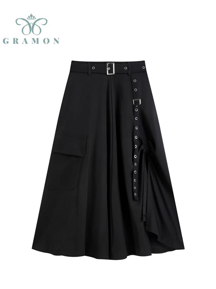 Women Punk Black Metal Belt Midi Skirts 2022 Autumn High Waist Side Slit A-line Mid-length Skirt Female Gothic Baggy Skirts Y2k
Women Punk Black Metal Belt Midi Skirts 2022 Autumn High Waist Side Slit A-line Mid-length Skirt Female Gothic Baggy Skirts Y2k
