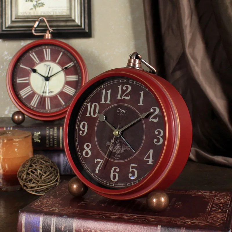 European Retro Alarm Clock Silent Alarm Clocks Bronze Color Roman Watch Creative Desk Table Watches Metal Home Bedroom Decor
European Retro Alarm Clock Silent Alarm Clocks Bronze Color Roman Watch Creative Desk Table Watches Metal Home Bedroom Decor