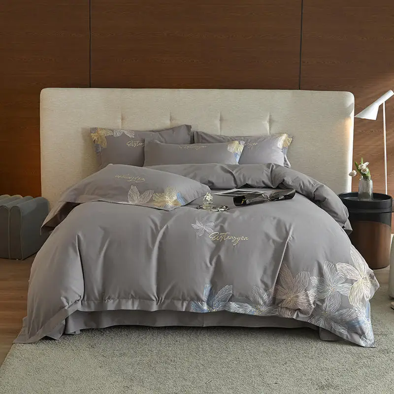 Комплект постельного белья из египетского хлопка, роскошное эстетическое белье с вышивкой, королевский комплект с пододеяльником/простыней, для взрослых
Комплект постельного белья из египетского хлопка, роскошное эстетическое белье с вышивкой, королевский комплект с пододеяльником/простыней, для взрослых