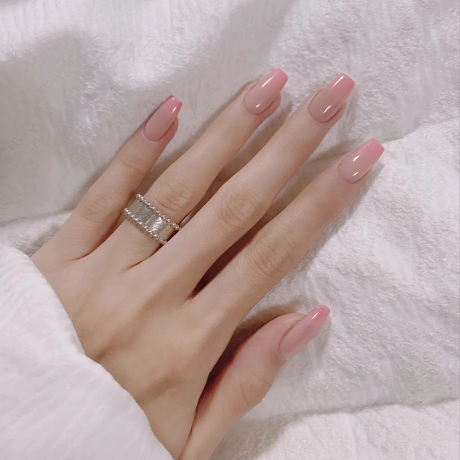 24pcs Detachable False Pink Nails Ballerina Wearable Fake Nails Full Cover Coffin Nail Tips
24pcs Detachable False Pink Nails Ballerina Wearable Fake Nails Full Cover Coffin Nail Tips