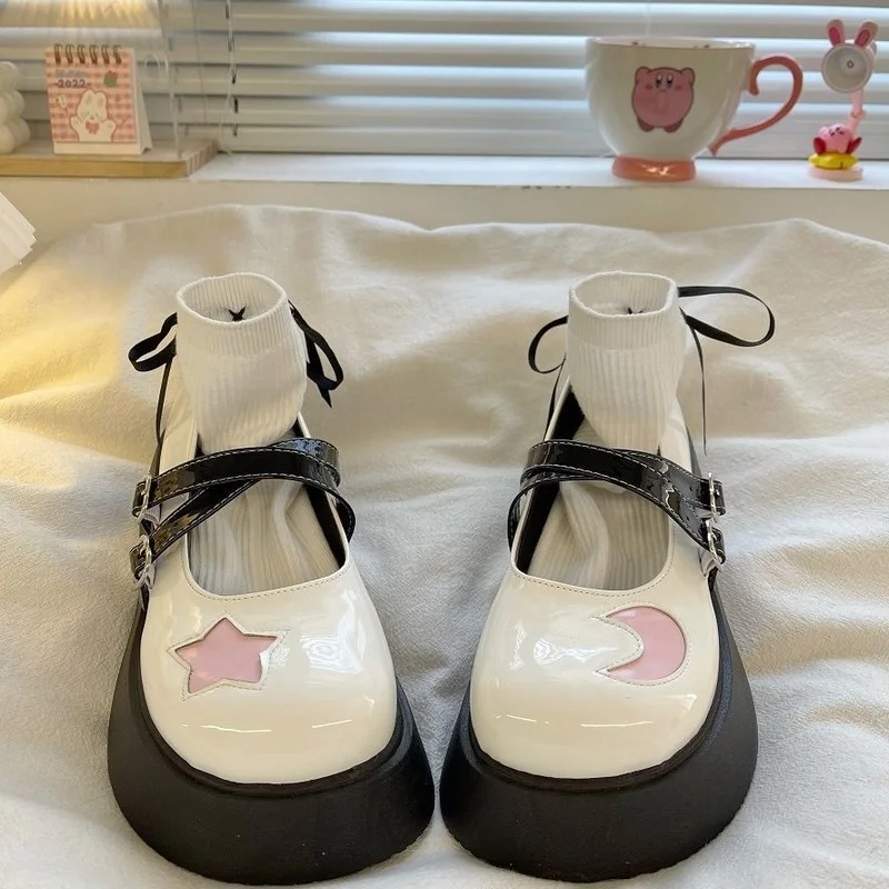 QWEEK Lolita White Moon Star Cute Platform Shoes Women's Sneakers 2022 New Spring and Summer Flat Rubber Sole Vulcanize Fashion
QWEEK Lolita White Moon Star Cute Platform Shoes Women's Sneakers 2022 New Spring and Summer Flat Rubber Sole Vulcanize Fashion