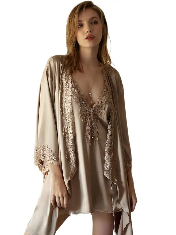 100% Real Silk Long Two-piece Nightgown For Women Mulberry Silk Pajamas Set Lace Sling Sleepwear Robe Ladies Sexy Nightdress
100% Real Silk Long Two-piece Nightgown For Women Mulberry Silk Pajamas Set Lace Sling Sleepwear Robe Ladies Sexy Nightdress