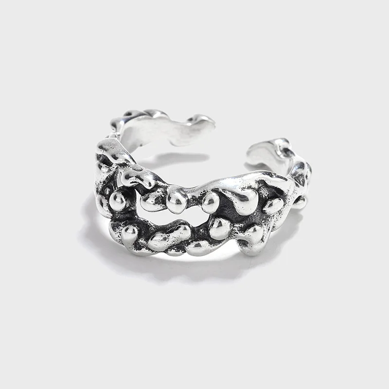 Sterling silver Korean version of the ring INS simple niche design sense of cold wind irregular lava texture ring female
Sterling silver Korean version of the ring INS simple niche design sense of cold wind irregular lava texture ring female