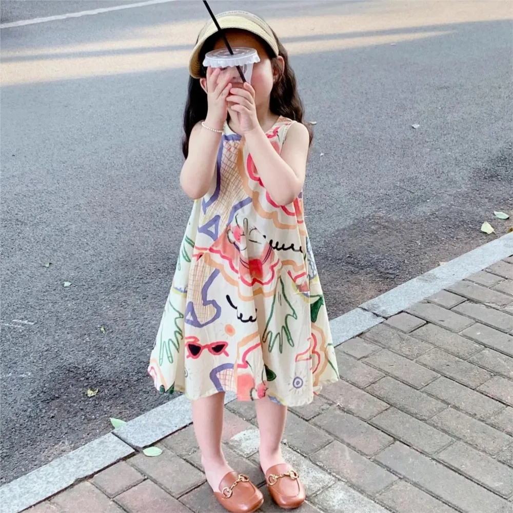 2023 Korean Summer Children Girls Dress Printed Graffiti Sleeveless Cool Vestido Loose Breathable Pullover Infant Girls Outfit
2023 Korean Summer Children Girls Dress Printed Graffiti Sleeveless Cool Vestido Loose Breathable Pullover Infant Girls Outfit