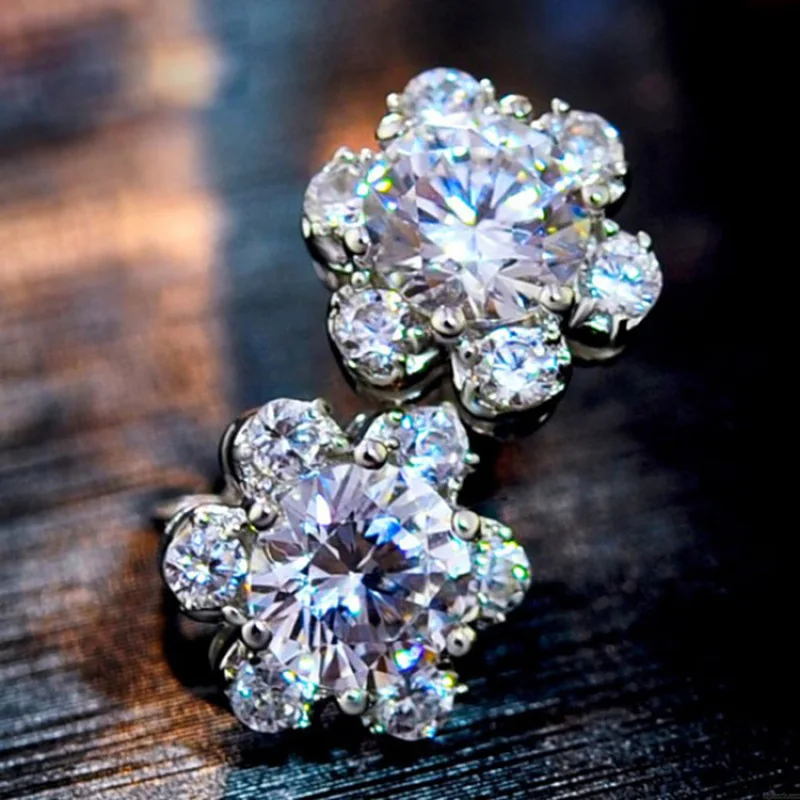 Gold-plated Inlaid Delicate Petal Zircon Earrings Are Suitable For Weddings, Travel Commemorations, Employee Benefits
Gold-plated Inlaid Delicate Petal Zircon Earrings Are Suitable For Weddings, Travel Commemorations, Employee Benefits