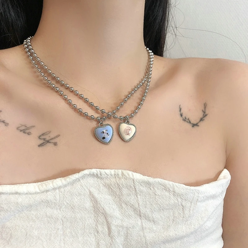 Kpop Silver Color Chain Necklaces Y2K Heart Pendant for Women Trendy Romantic Hollow Chain Necklace Fashion Jewelry 
Kpop Silver Color Chain Necklaces Y2K Heart Pendant for Women Trendy Romantic Hollow Chain Necklace Fashion Jewelry