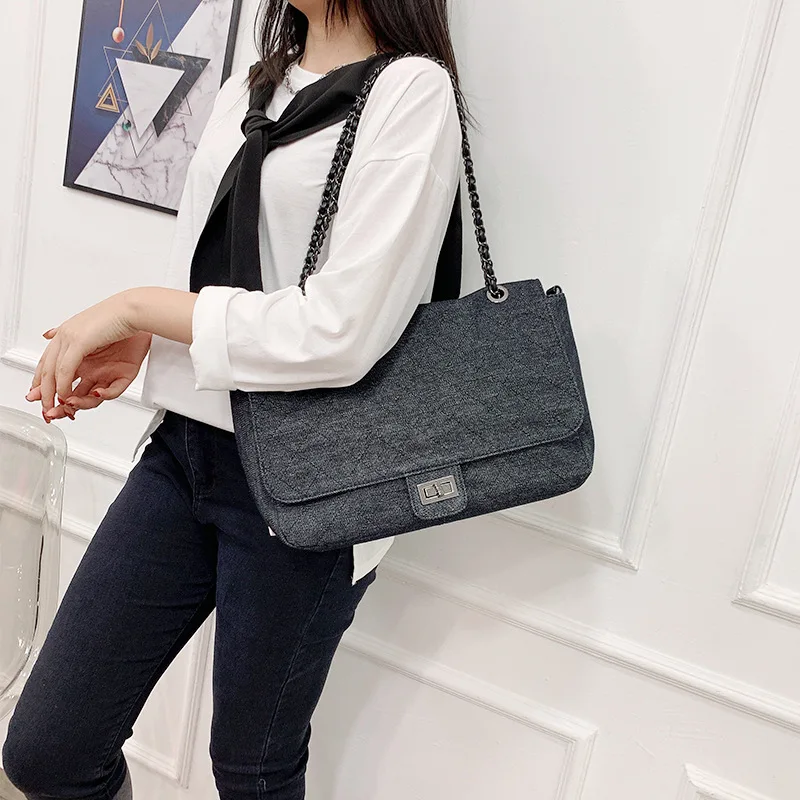 2022 Women New Fashion Denim Large Capacity Diamond Lattice Flap Shoulder Bag Crossbody Bag Office Daily
2022 Women New Fashion Denim Large Capacity Diamond Lattice Flap Shoulder Bag Crossbody Bag Office Daily