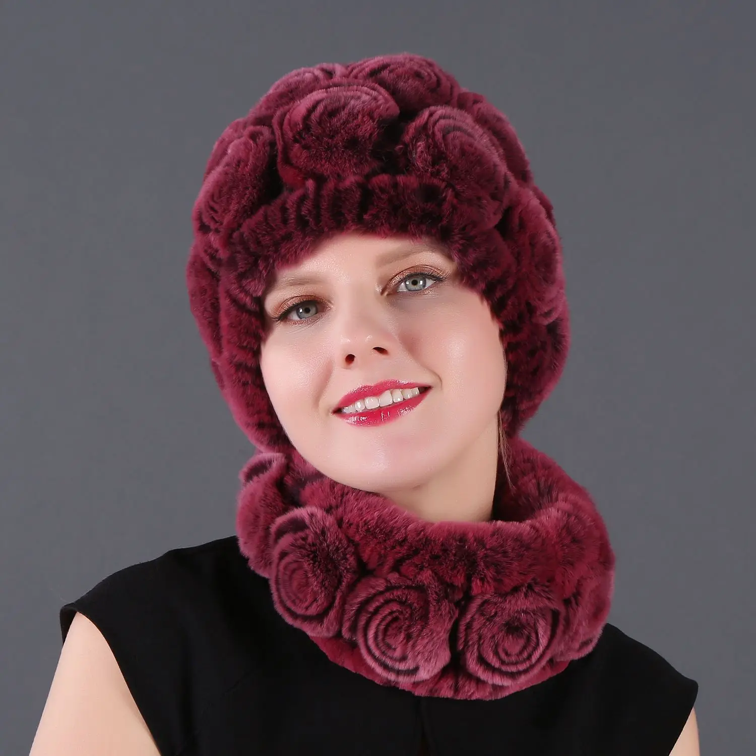 Rose Hat and Flower Scarf Set Rex Rabbit Scarf Hat Two-Piece Set 
Rose Hat and Flower Scarf Set Rex Rabbit Scarf Hat Two-Piece Set