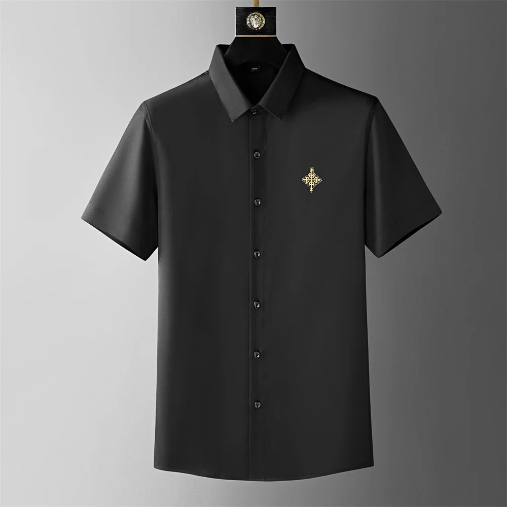 High Quality Summer Embroidered Short Sleeved Shirt for Men Slim Fit Business Casual Dress Shirts Social Party Tuxedo Blouse
High Quality Summer Embroidered Short Sleeved Shirt for Men Slim Fit Business Casual Dress Shirts Social Party Tuxedo Blouse