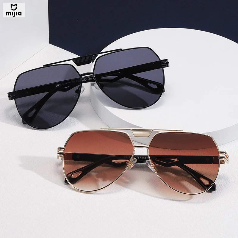 Mijia UV400 polarized double beam hollow feet toad mirror sunglasses men and women metal frame outdoor sunglasses
Mijia UV400 polarized double beam hollow feet toad mirror sunglasses men and women metal frame outdoor sunglasses