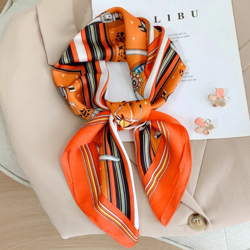 Summer Luxury Brand Designer Head/Hair New Style Female Bandana Popular 70X70CM Hijab Women Fashion Headcloth Print Silk Scarves
Summer Luxury Brand Designer Head/Hair New Style Female Bandana Popular 70X70CM Hijab Women Fashion Headcloth Print Silk Scarves