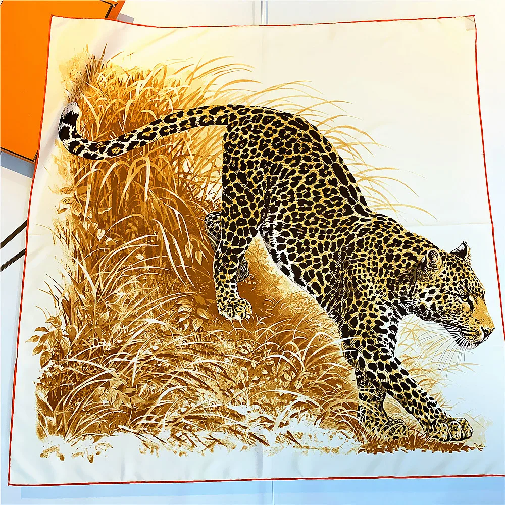 Manual Hand Rolled Twill Silk Scarf for Women Echarpes Foulard Femme Wrap Lady Bandana Leopard Printed Square Scarves Hijab
Manual Hand Rolled Twill Silk Scarf for Women Echarpes Foulard Femme Wrap Lady Bandana Leopard Printed Square Scarves Hijab
