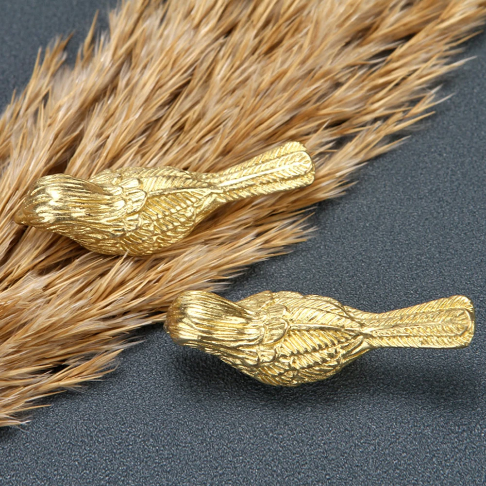 1pc Lucky Bird Knob Brass Furniture Handles Door Knobs And Handles Cabinet Kitchen Cupboard Drawer Pulls Home Deco
1pc Lucky Bird Knob Brass Furniture Handles Door Knobs And Handles Cabinet Kitchen Cupboard Drawer Pulls Home Deco