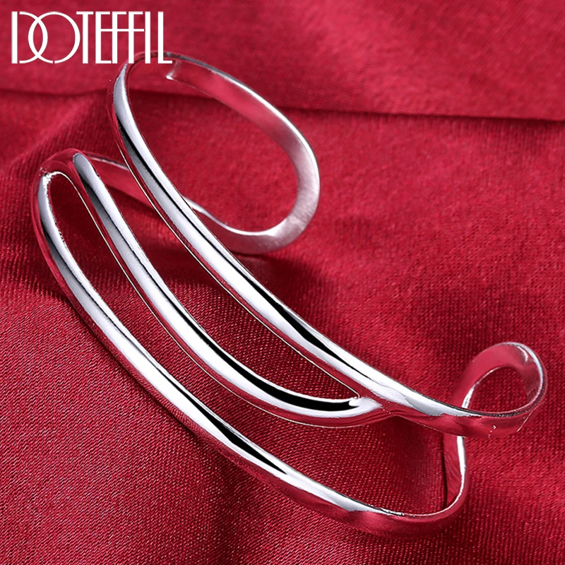 DOTEFFIL 925 Sterling Silver Three Line Bangles Bracelet For Man Woman Wedding Engagement Party Fashion Jewelry
DOTEFFIL 925 Sterling Silver Three Line Bangles Bracelet For Man Woman Wedding Engagement Party Fashion Jewelry