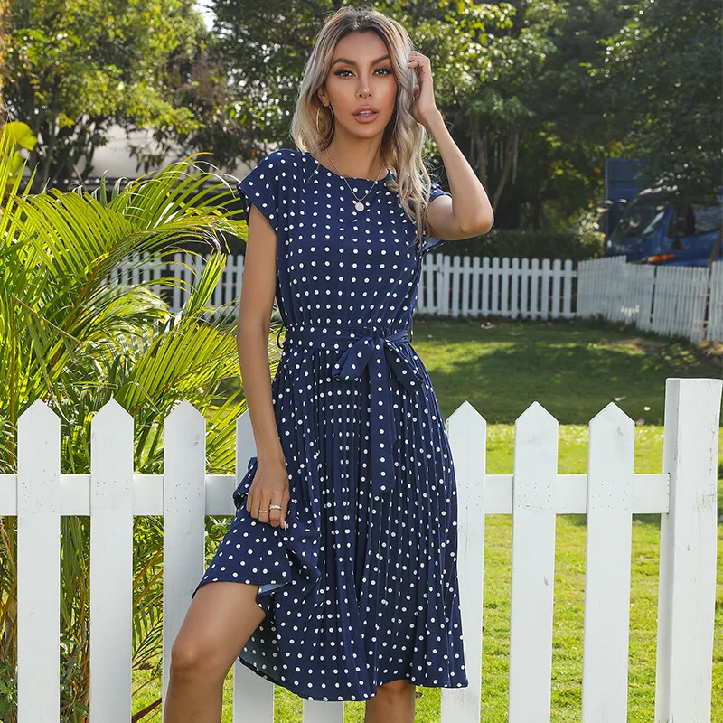 Elegant Lady Polka Dot Print Dress Summer Sleeveless O-neck A-Line Beach Party Dresses Female Casual Loose Pleated Belt Dress
Elegant Lady Polka Dot Print Dress Summer Sleeveless O-neck A-Line Beach Party Dresses Female Casual Loose Pleated Belt Dress