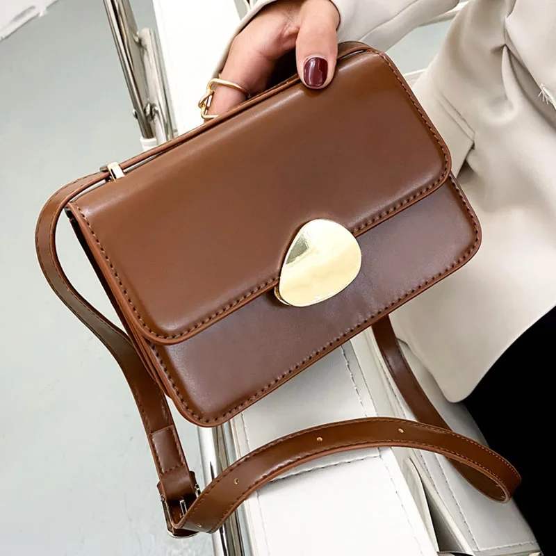 Роскошные Дизайнерские миниатюрные женские сумки-мессенджеры, новинка 2020, женские сумки на плечо, модные повседневные кожаные сумки через ... 
Роскошные Дизайнерские миниатюрные женские сумки-мессенджеры, новинка 2020, женские сумки на плечо, модные повседневные кожаные сумки через ...